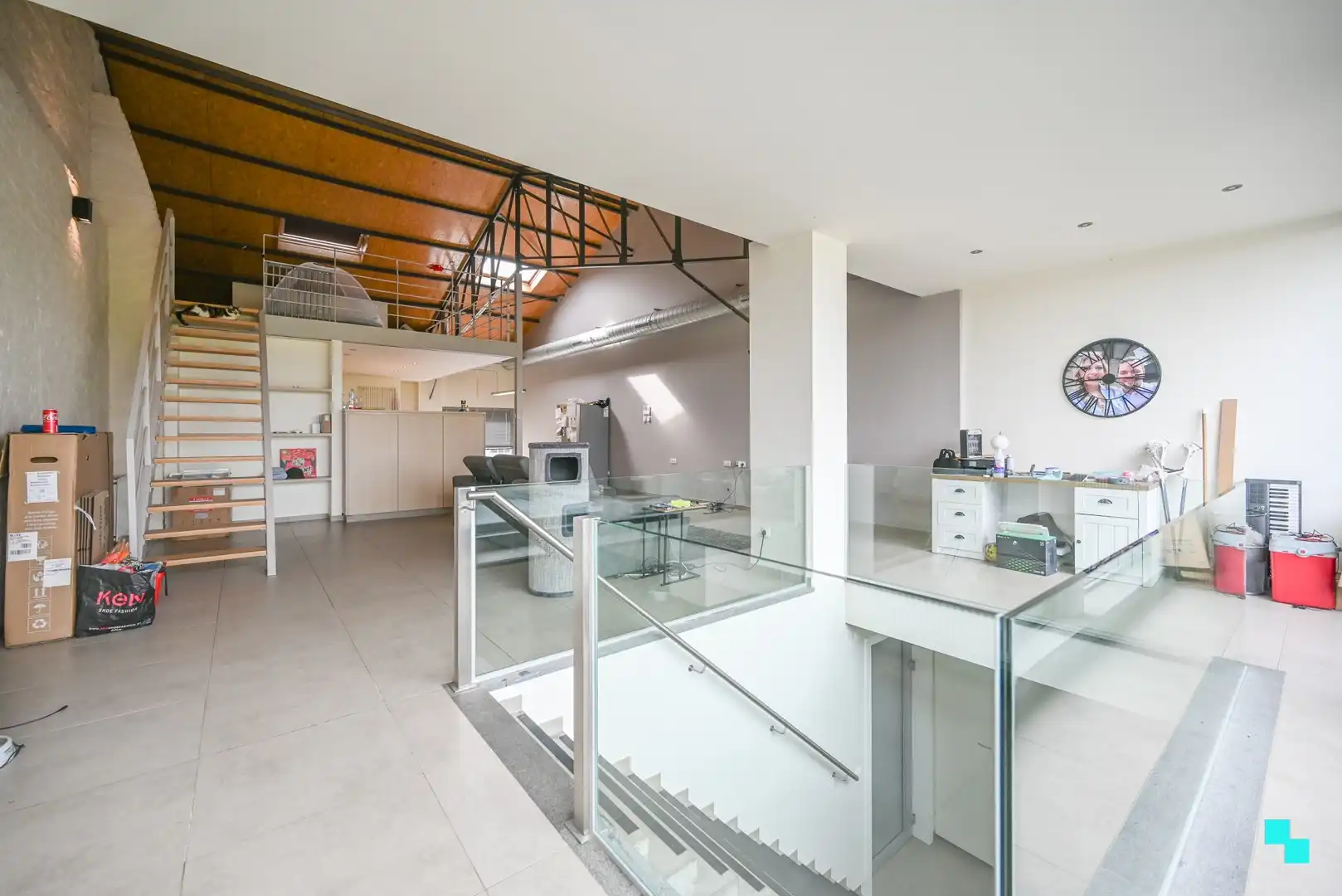 Verrassend ruim duplex appartement in Ooigem foto 4