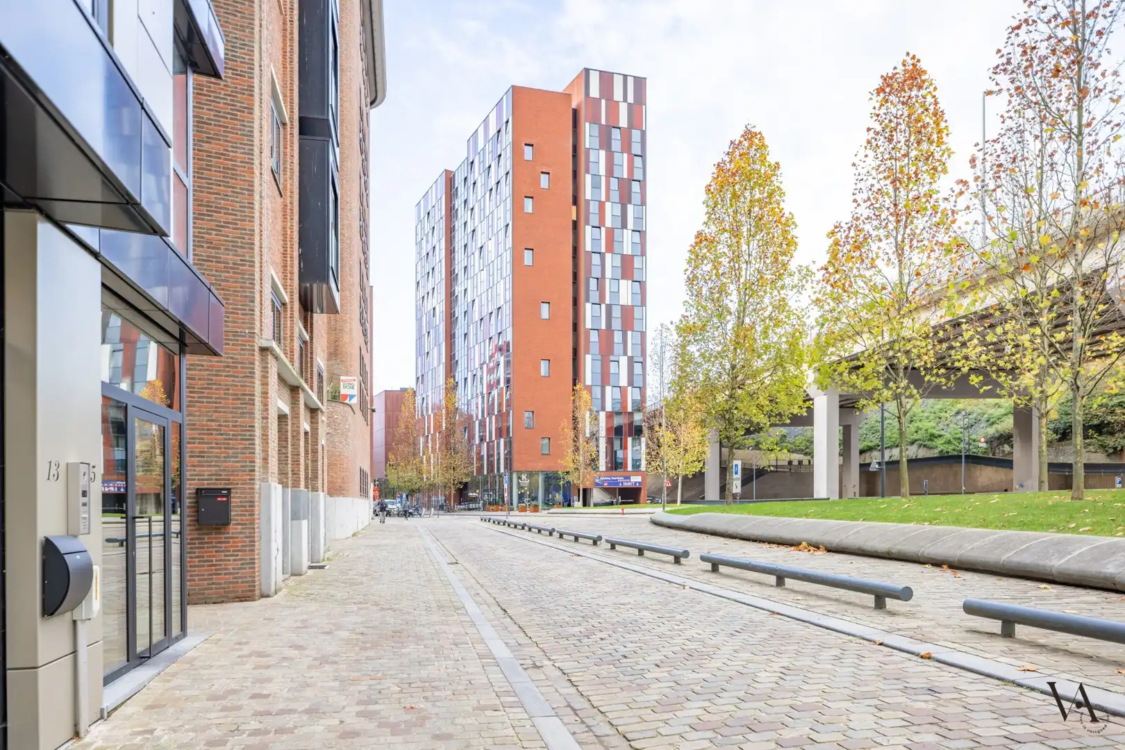 Zorgeloze studentenkamer met eigen sanitair in Residentie Waterview Leuven foto {{pictureIndex}}