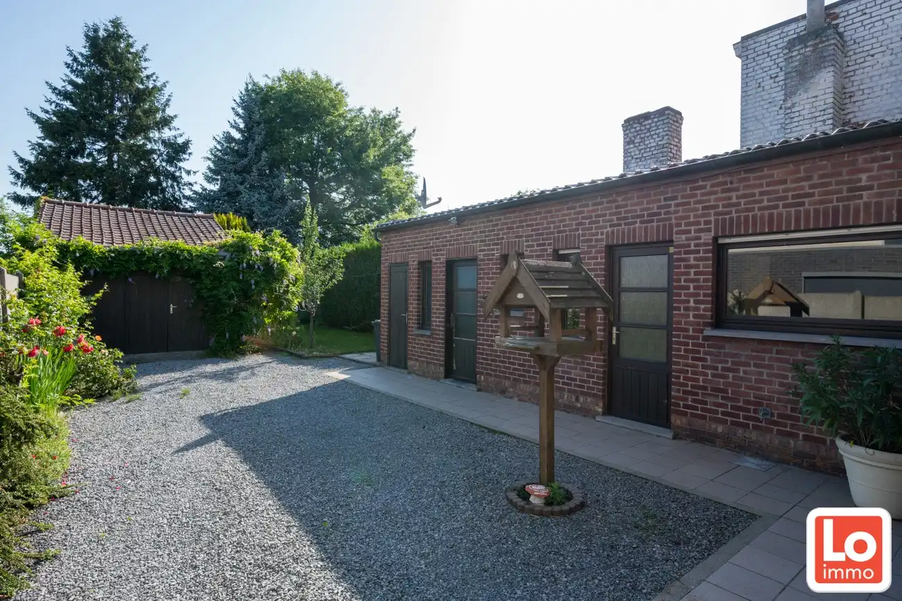 BEZOEKMOMENT VOLZET!! Ruime halfopen bebouwing met 3 slaapkamers, garage en zonnige tuin op centrale ligging in Oostakker foto 16