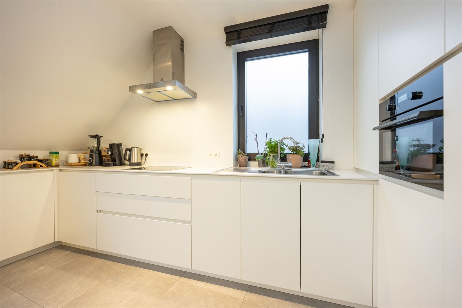 Luxe dakappartement met ruim zuidwest terras.  foto 8