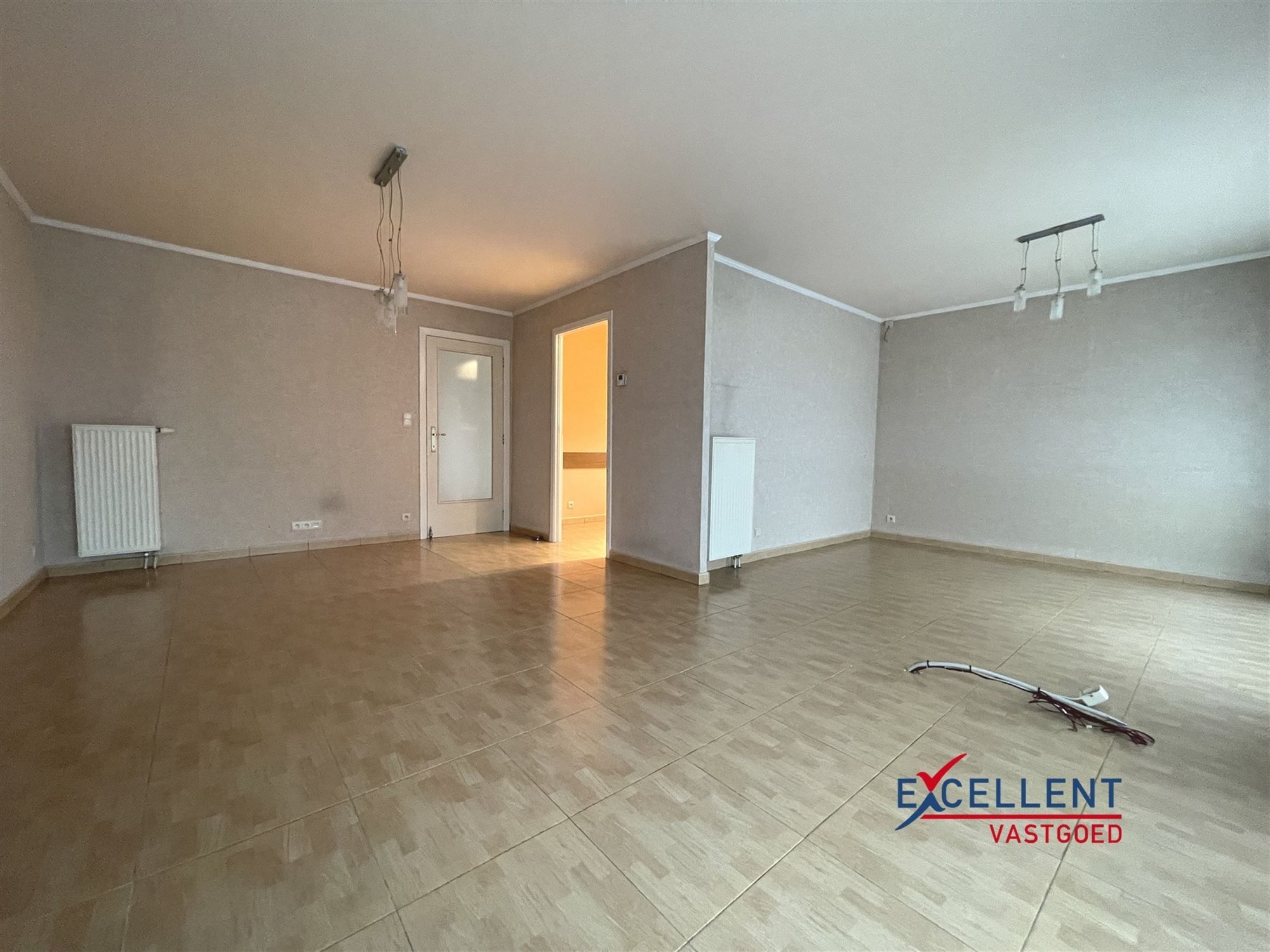Bungalow met 2 slaapkamers te huur in Drongen foto 2