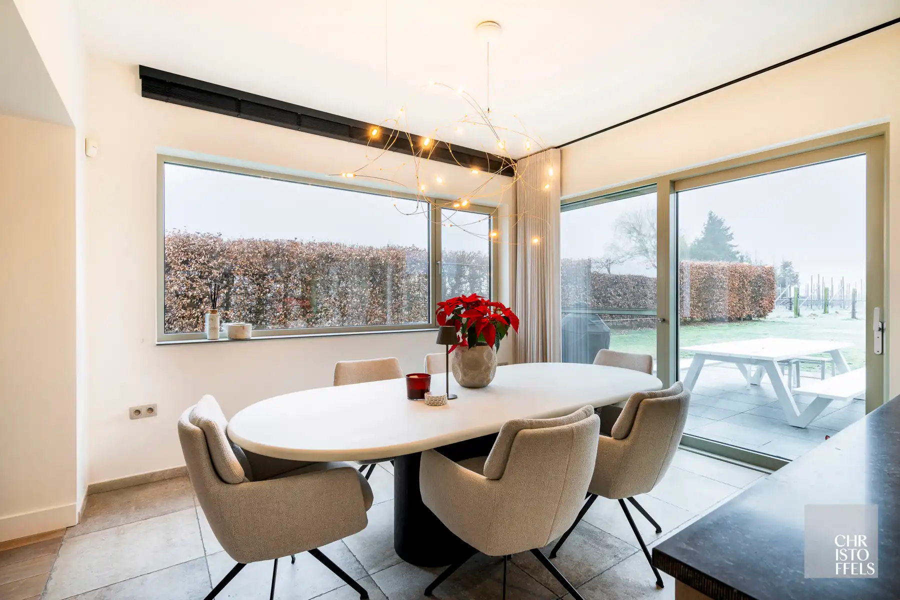 Statig gerenoveerd herenhuis met landelijke charme en hedendaags wooncomfort foto 4