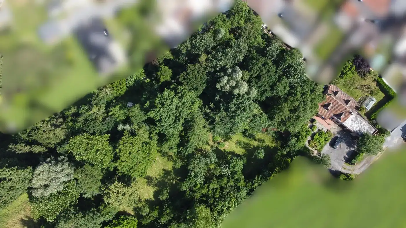 Uniek pand op 3.515 m² met prachtige tuin en volop privacy in Ingelmunster foto 4