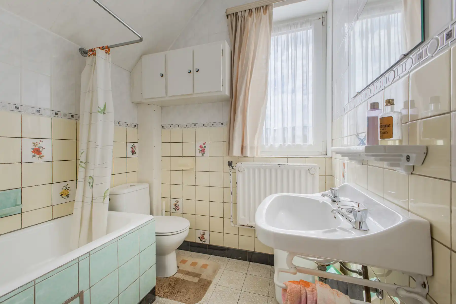 Gunstig gelegen alleenstaande woning met prachtige tuin foto 18