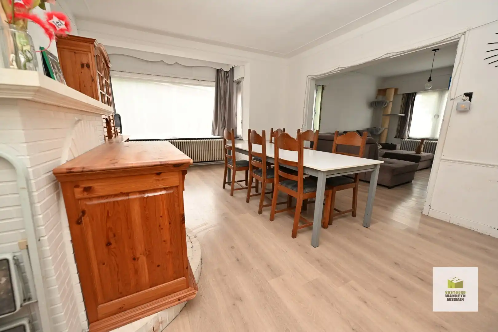 Halfopen bebouwing met 4 slaapkamers en bijgebouw op 991m2 foto 12