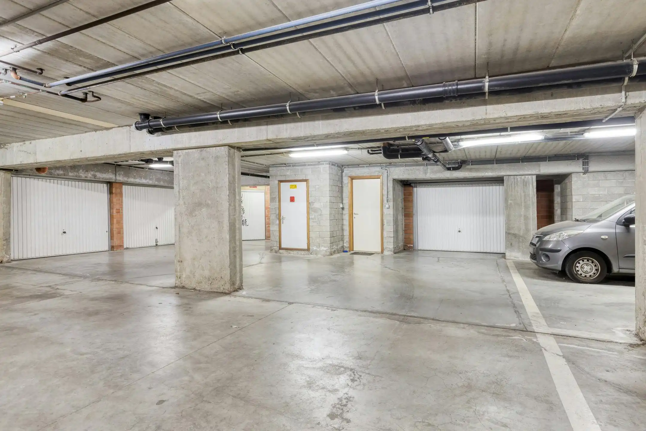 Energiezuinig appartement met 2 slaapkamers en terras te koop in Hoboken foto 12