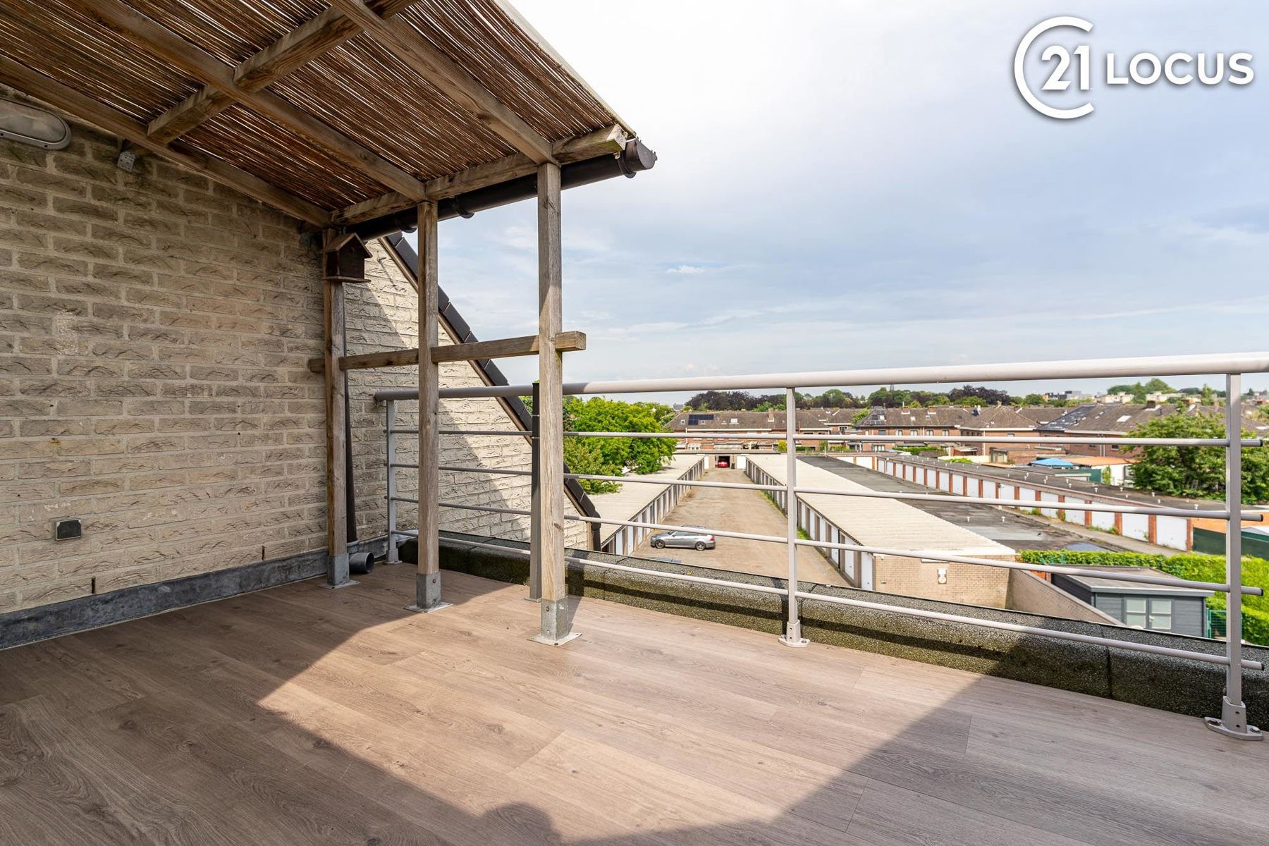 Prachtig dakappartement met garage in hartje Beveren foto 7