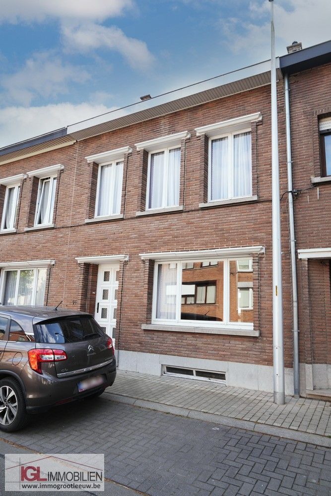 Gezinswoning met 3 slaapkamers en westgerichte tuin in rustige buurt van Sint-Pieters-Leeuw foto 17
