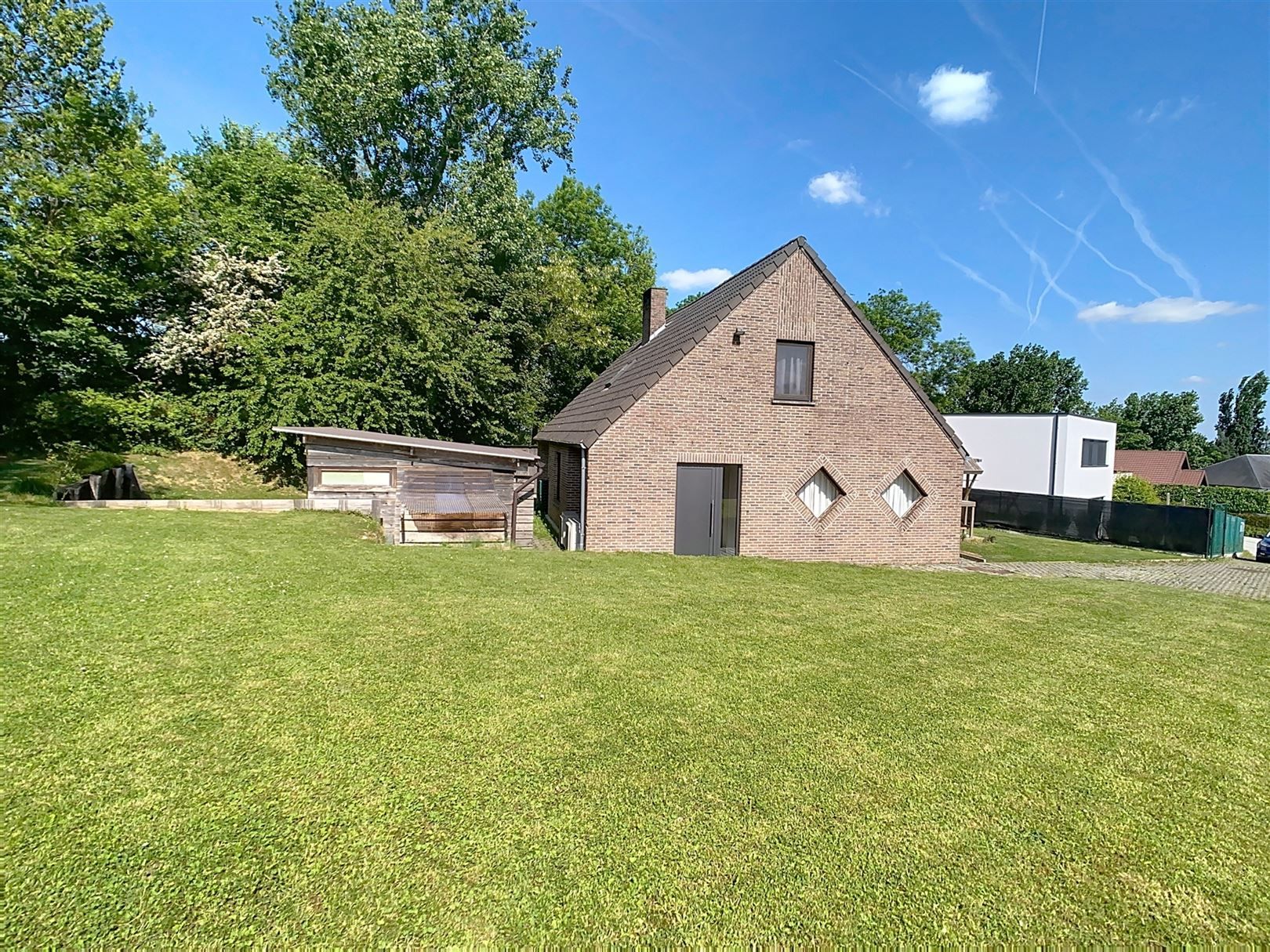 Mooie woning, 3 slpks, terrassen, jacuzzi, tuin, 10a 82ca foto 5