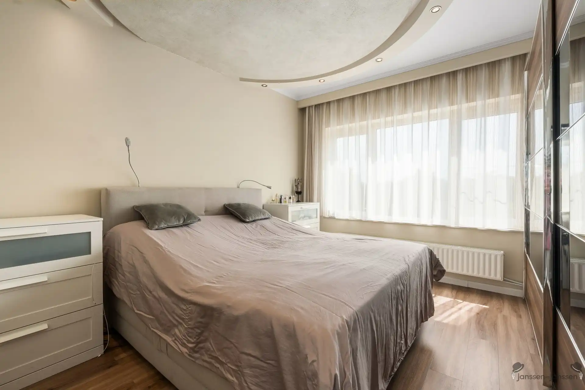 Instapklare bel-etage met 3 à 5 slpk's in Ekeren foto 15