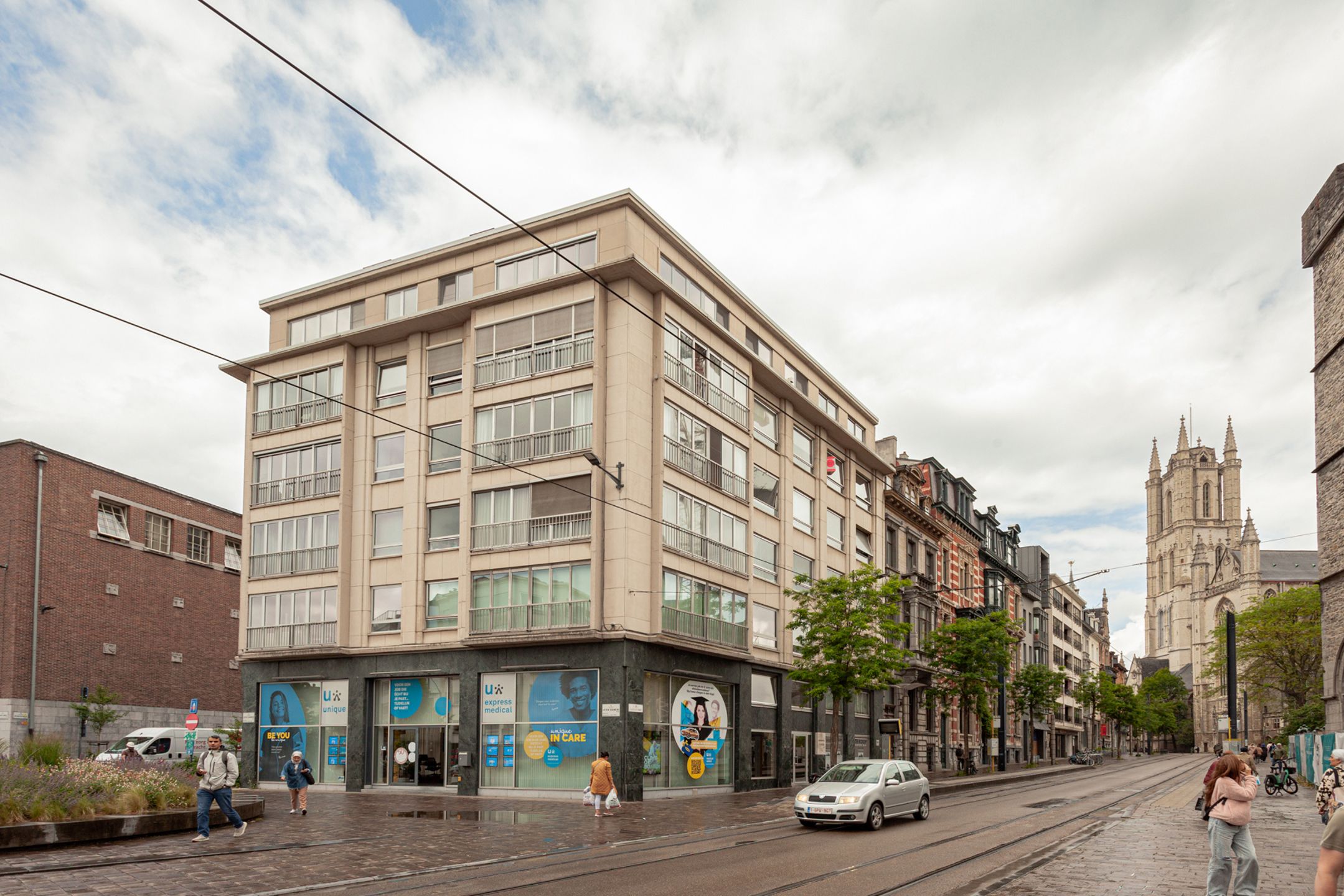 Gerenoveerd dakappartement met 2 slpks in hartje Gent foto 14