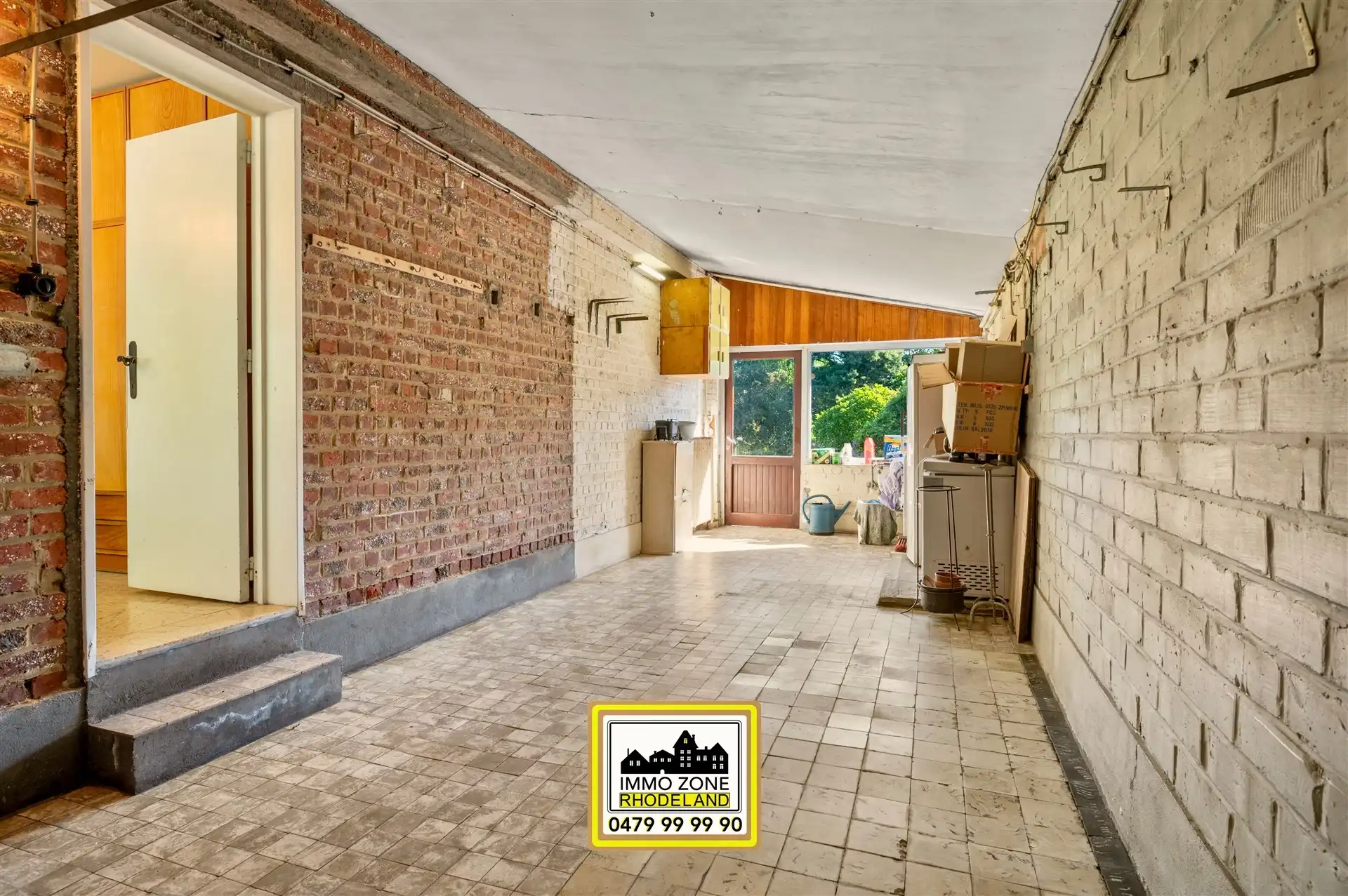 Bijzonder unieke villa op zeer ruim perceel foto 19