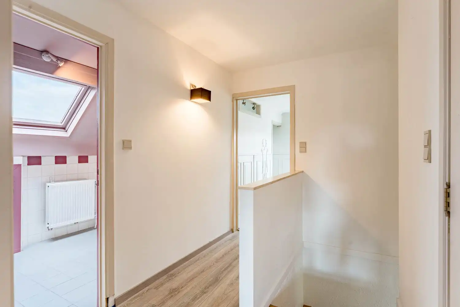 Gerenoveerde woning met 3 slaapkamers, een garage en een west georiënteerde tuin in een autoluwe woonwijk te Bierbeek! foto 17
