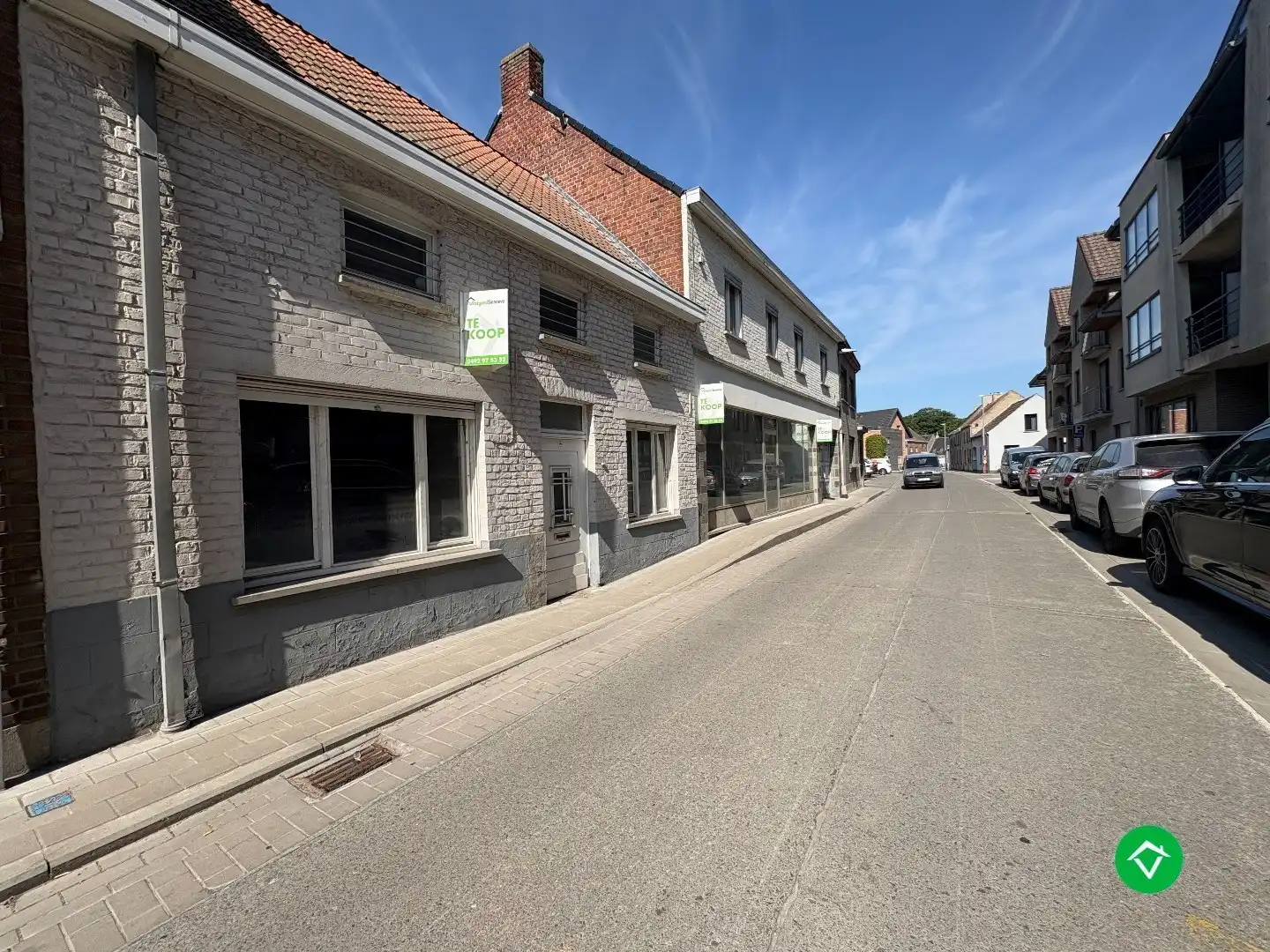 Voormalig handelspand met woonst – totaal te renoveren of te slopen tot projectgrond in centrum Koekelare foto 13