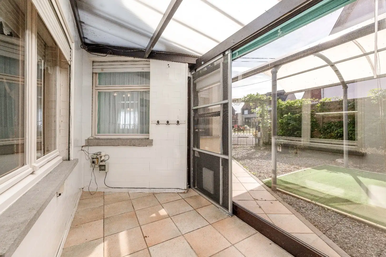 TE RENOVEREN WONING MET TUIN, GARAGE EN BIJGEBOUW IN AARSELE foto 7