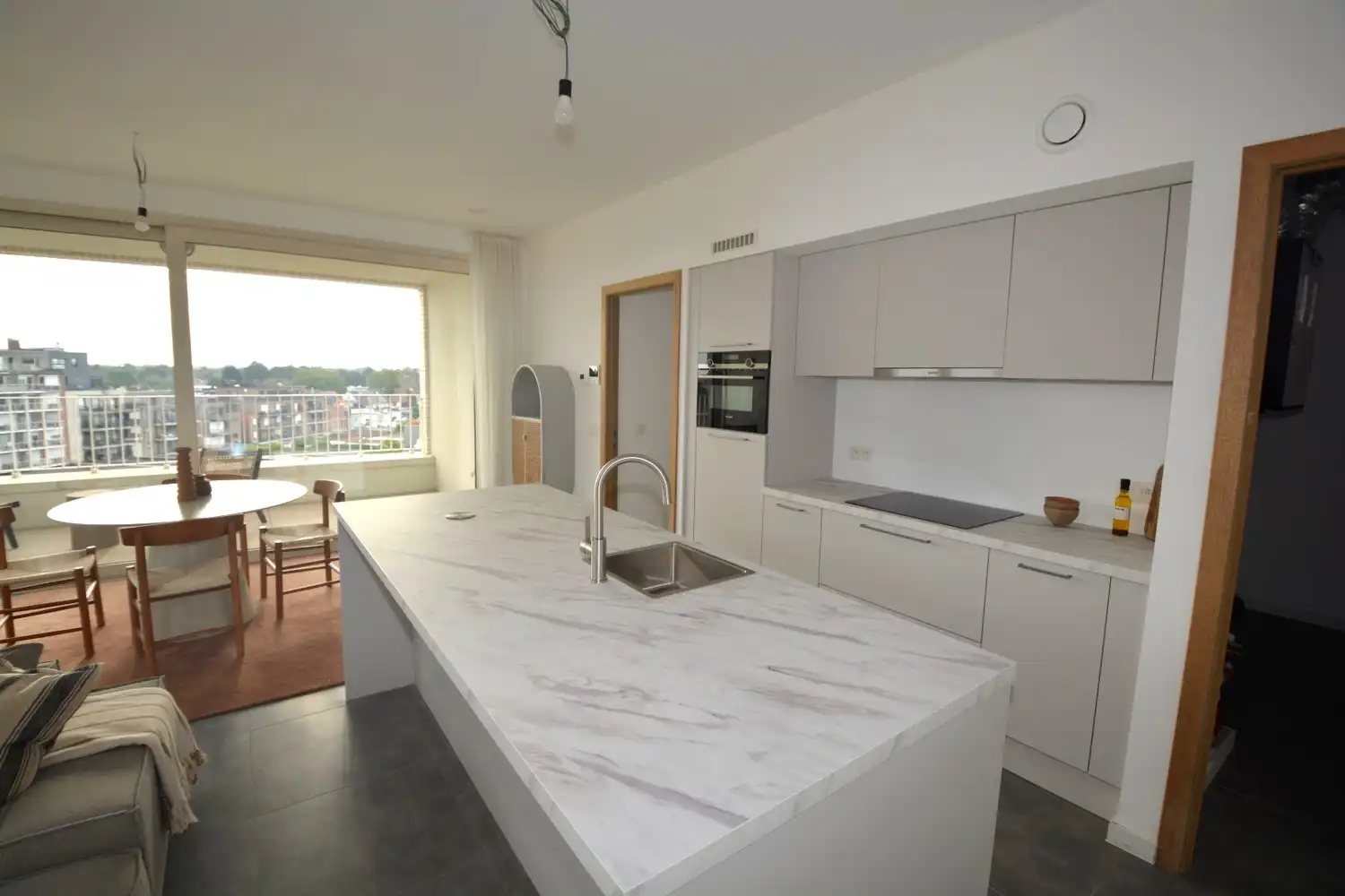NIEUWBOUWAPP. MET 3 SLK, 2 BADKAMERS EN TERRAS! foto 4