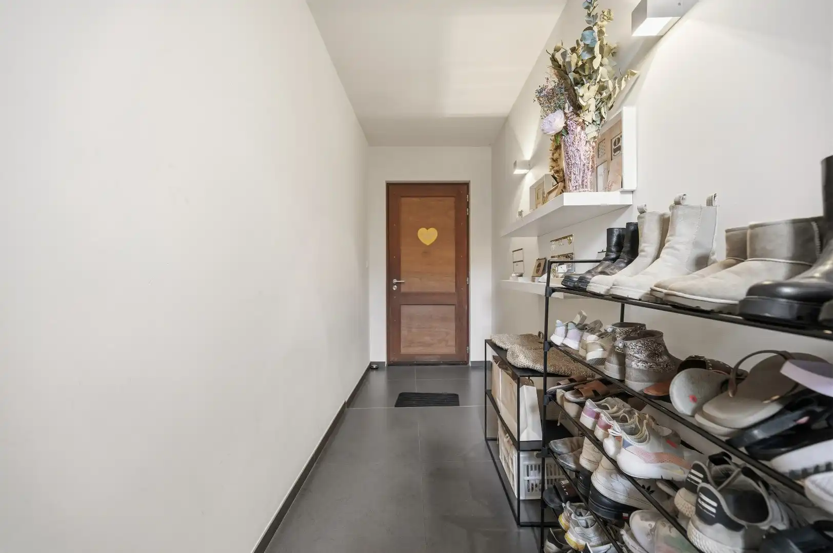 Unieke eigendom met instapklare woning, bijgebouw en uitzonderlijk potentieel op ruim perceel foto 5