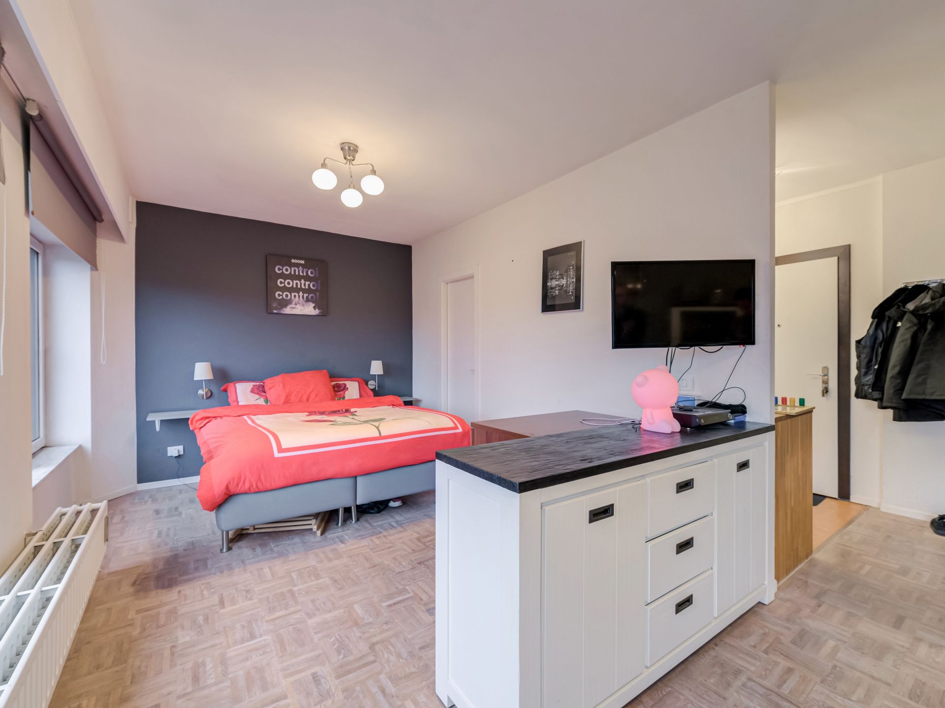Gemeubelde studio op toplocatie in hartje stad! foto 15