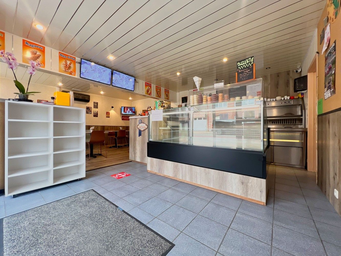 Bloeiende frituur met bewezen omzet op topligging! foto 3