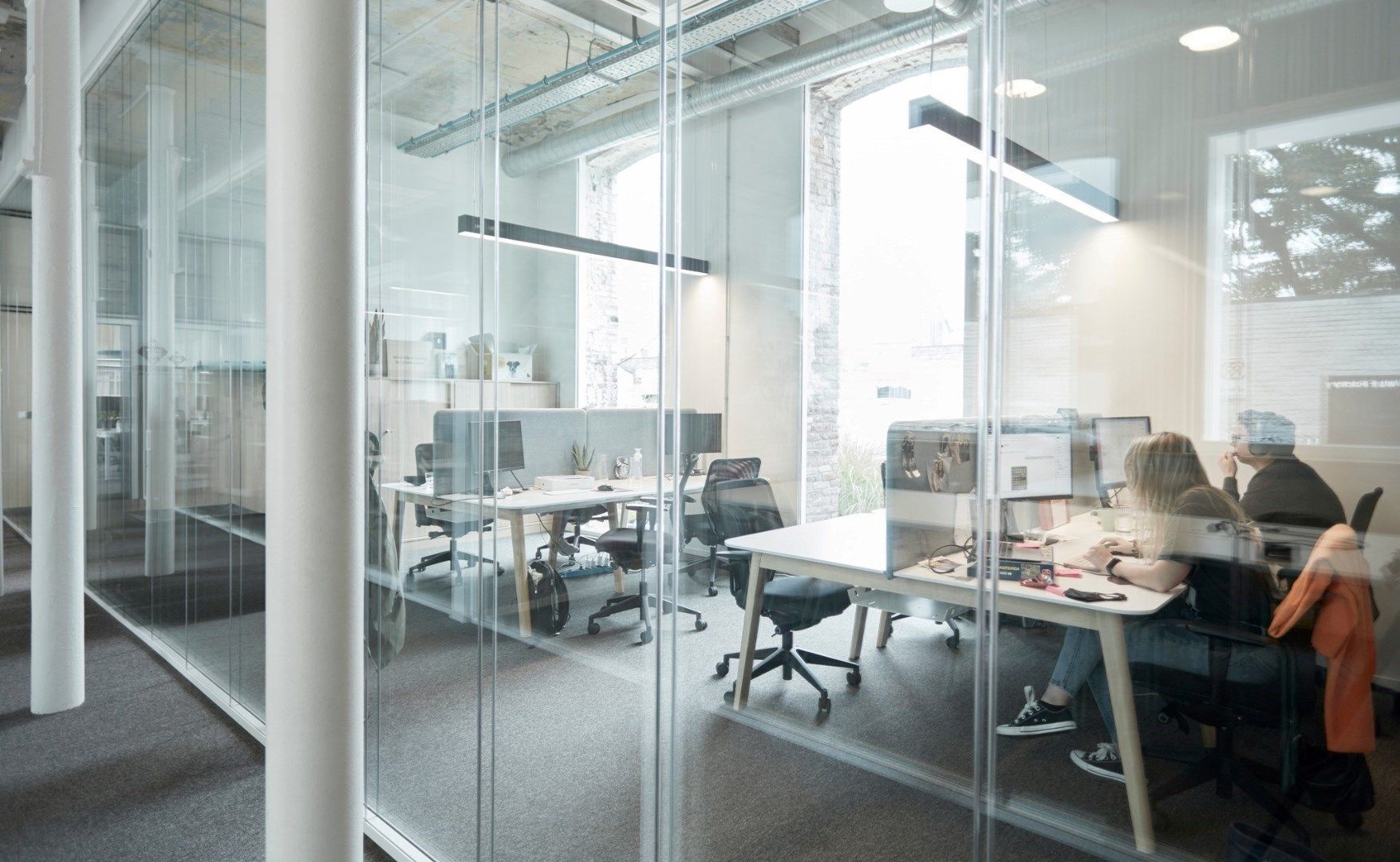 Kantoren in karaktervol gerenoveerd industrieel kantoorgebouw BC Watt Factory foto 7