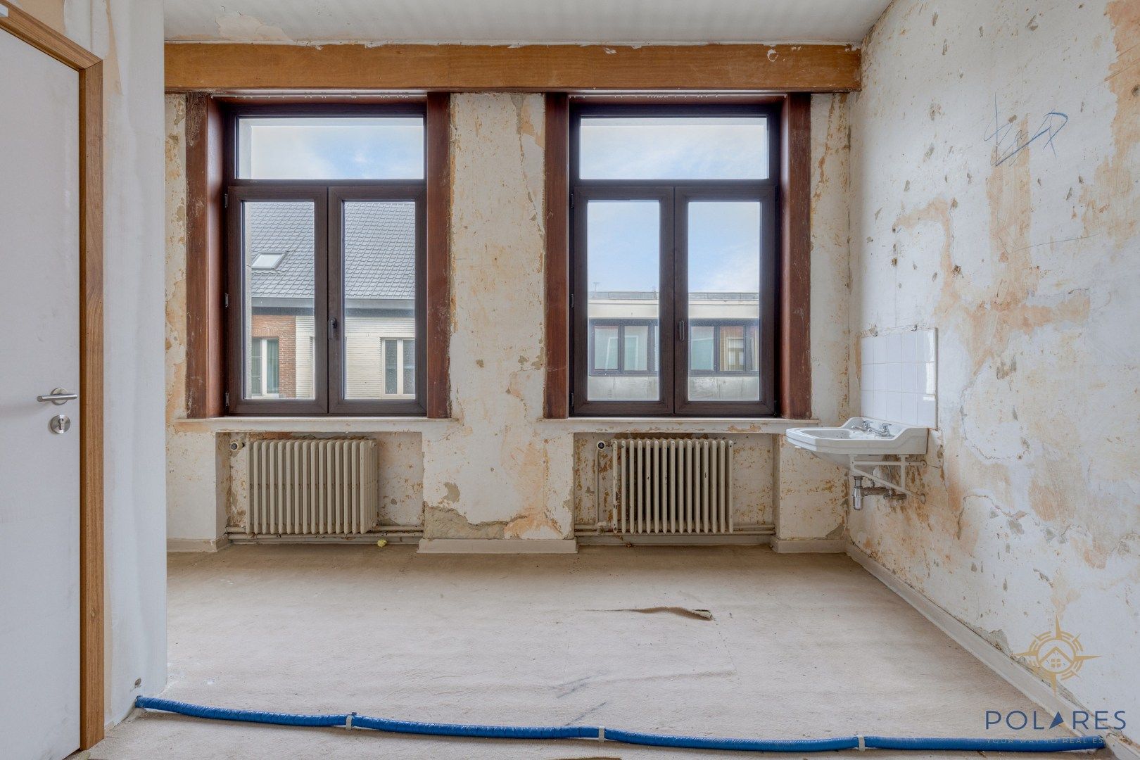 Zeer groot kantoorpand in de winkelstraat van Vilvoorde foto 23