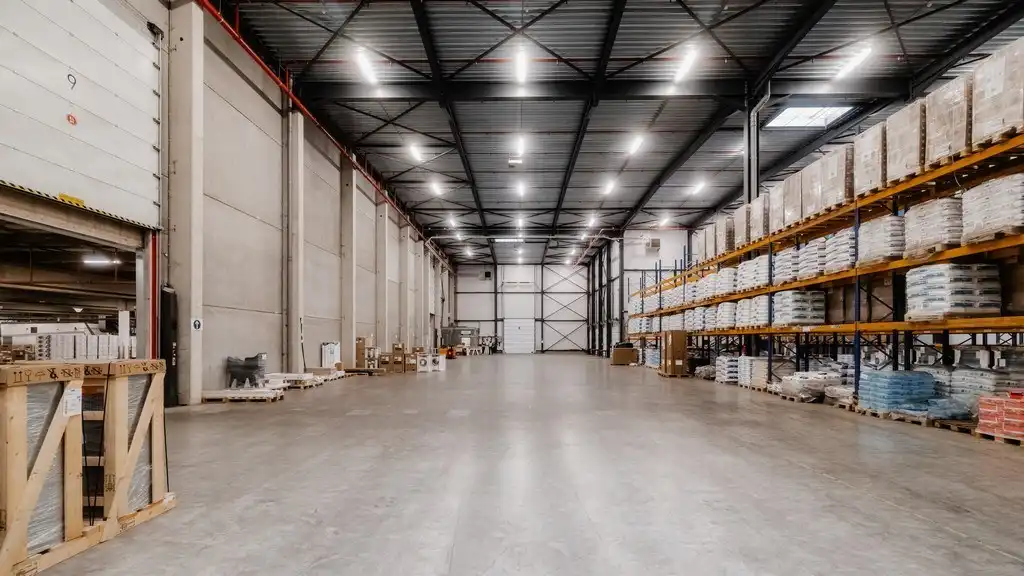 Logistiek bedrijfspand te huur in industriezone Z4 in Asse foto 21