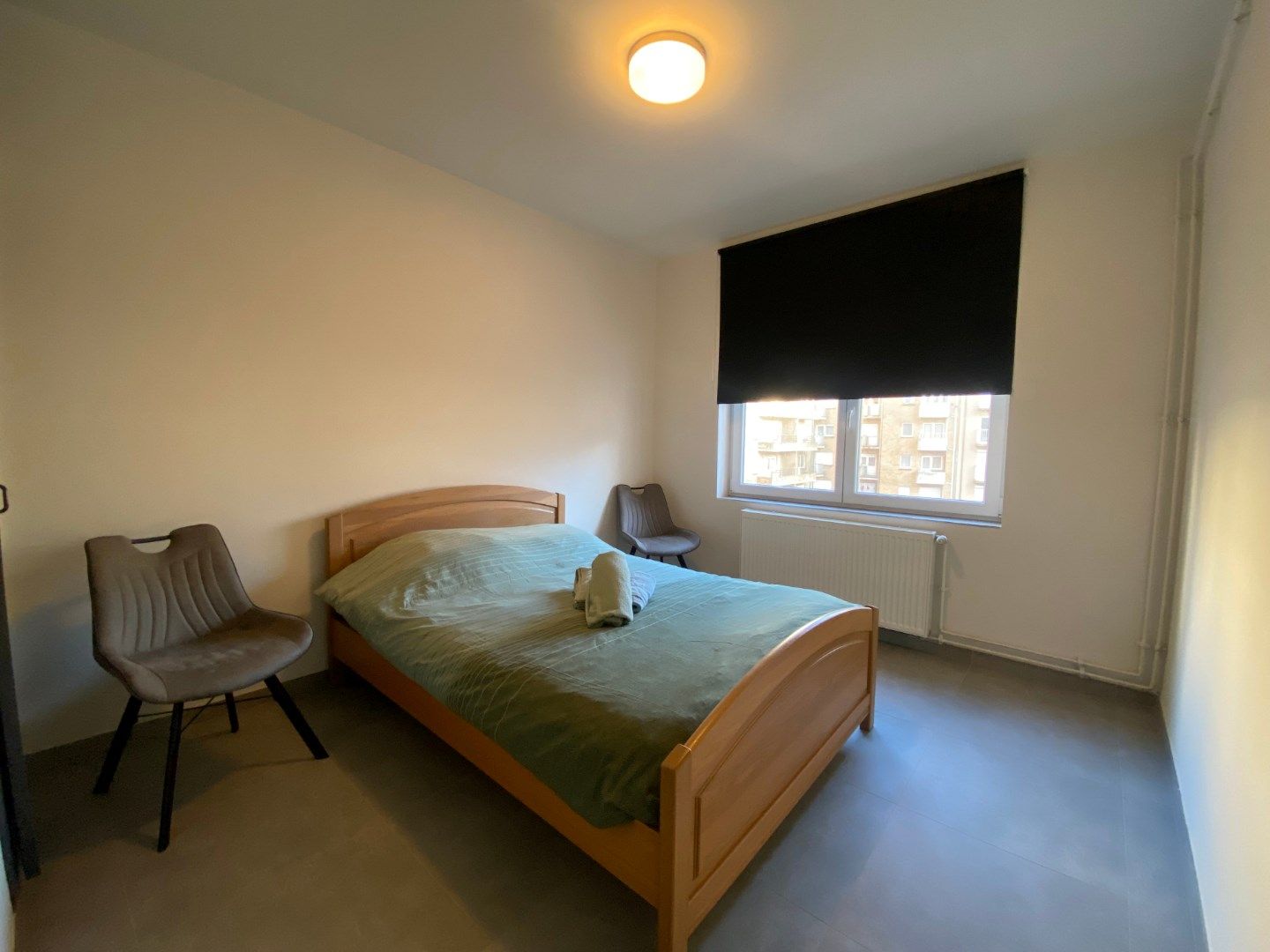 Volledig vernieuwd appartement met zijdelings zeezicht en 2 slaapkamers – private garage foto 11