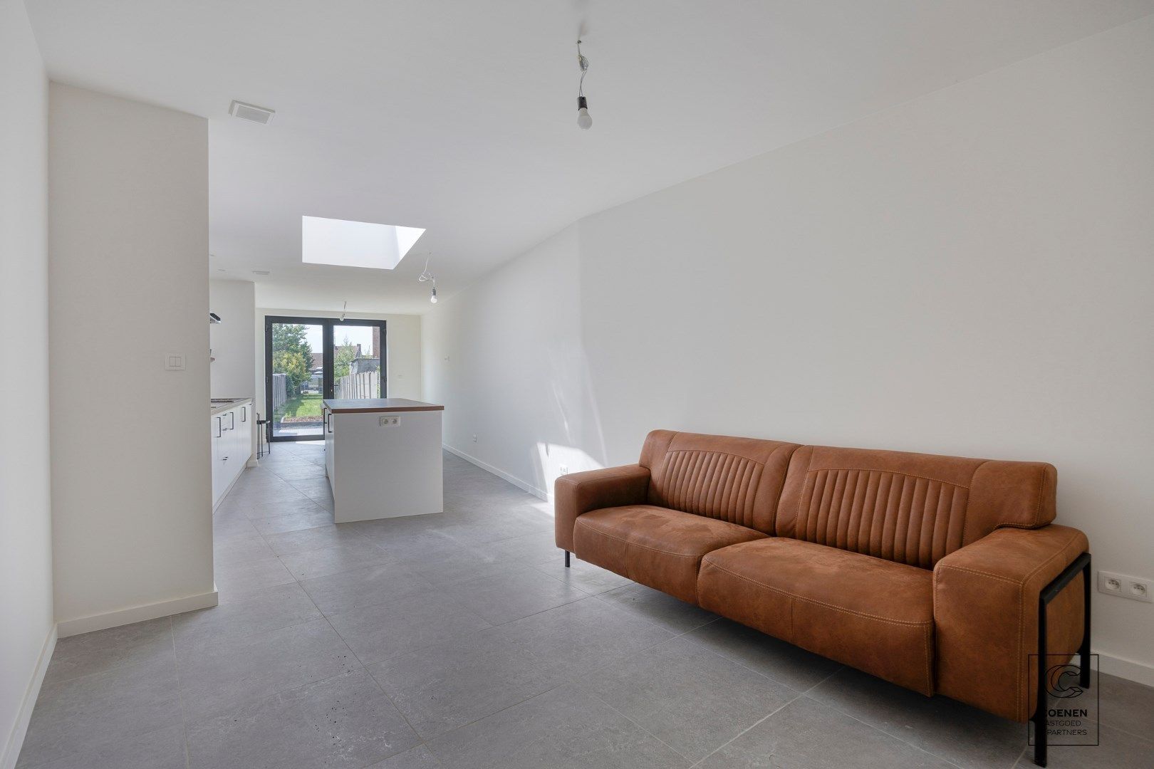 Charmant, volledig gerenoveerde woning met 2 slaapkamers te Turnhout! foto 5