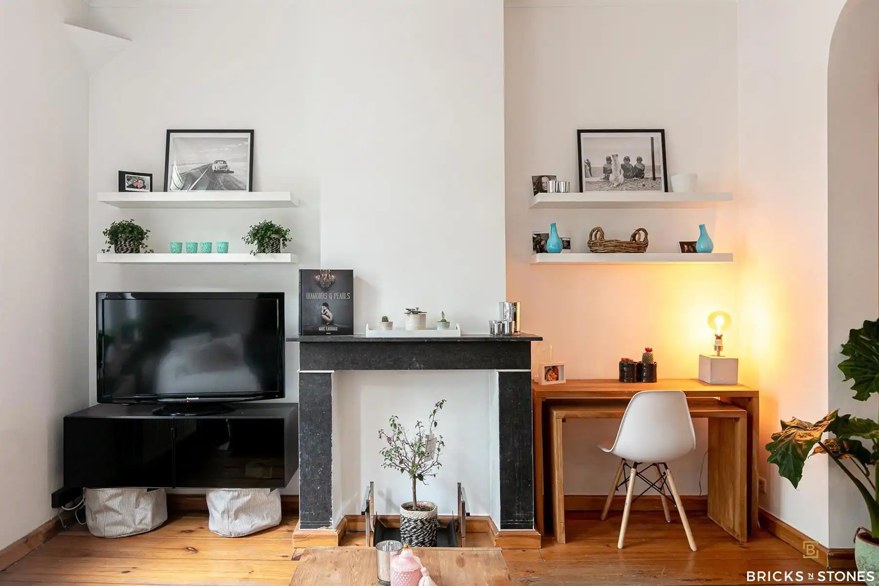 Gezellig gemeubeld appartement op de Vlaamsekaai op het trendy Zuid. foto 3