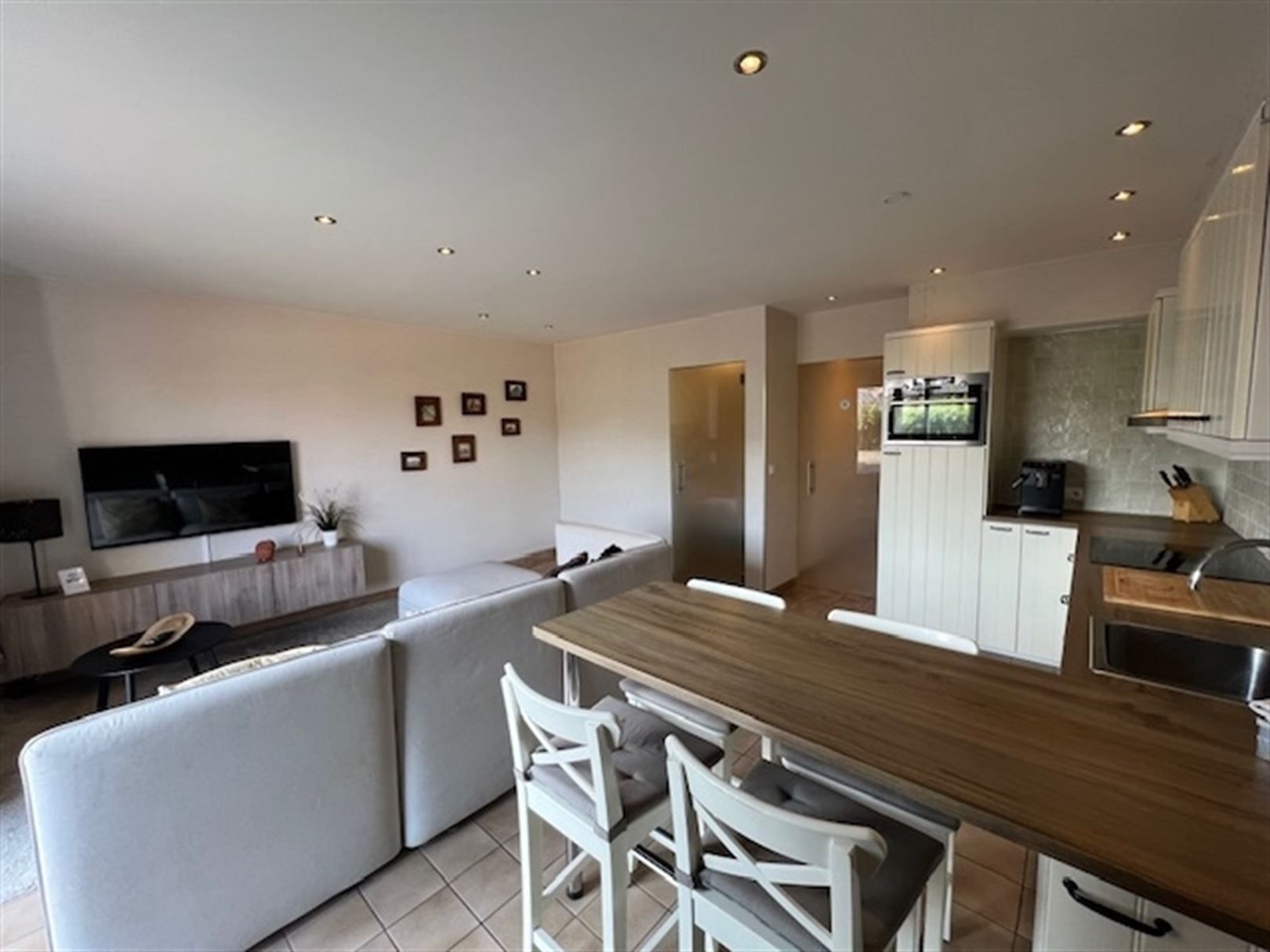 Zonnige instapklare studio met XXL-terras in Nieuwpoort foto 7