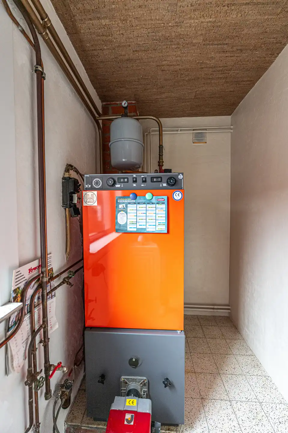 Aangenaam gezinswoning met garage en tuin foto 14