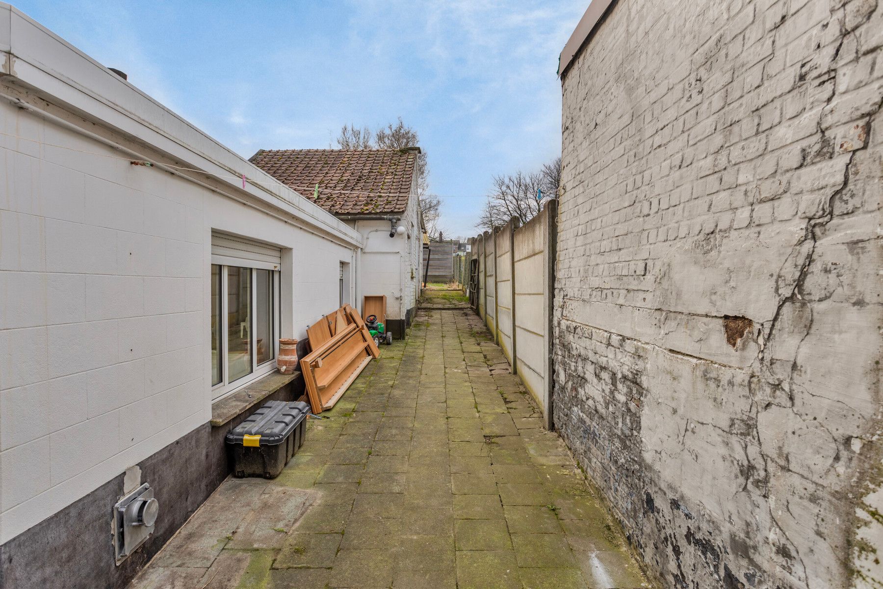 Te renoveren woning met zuidgerichte tuin foto 17