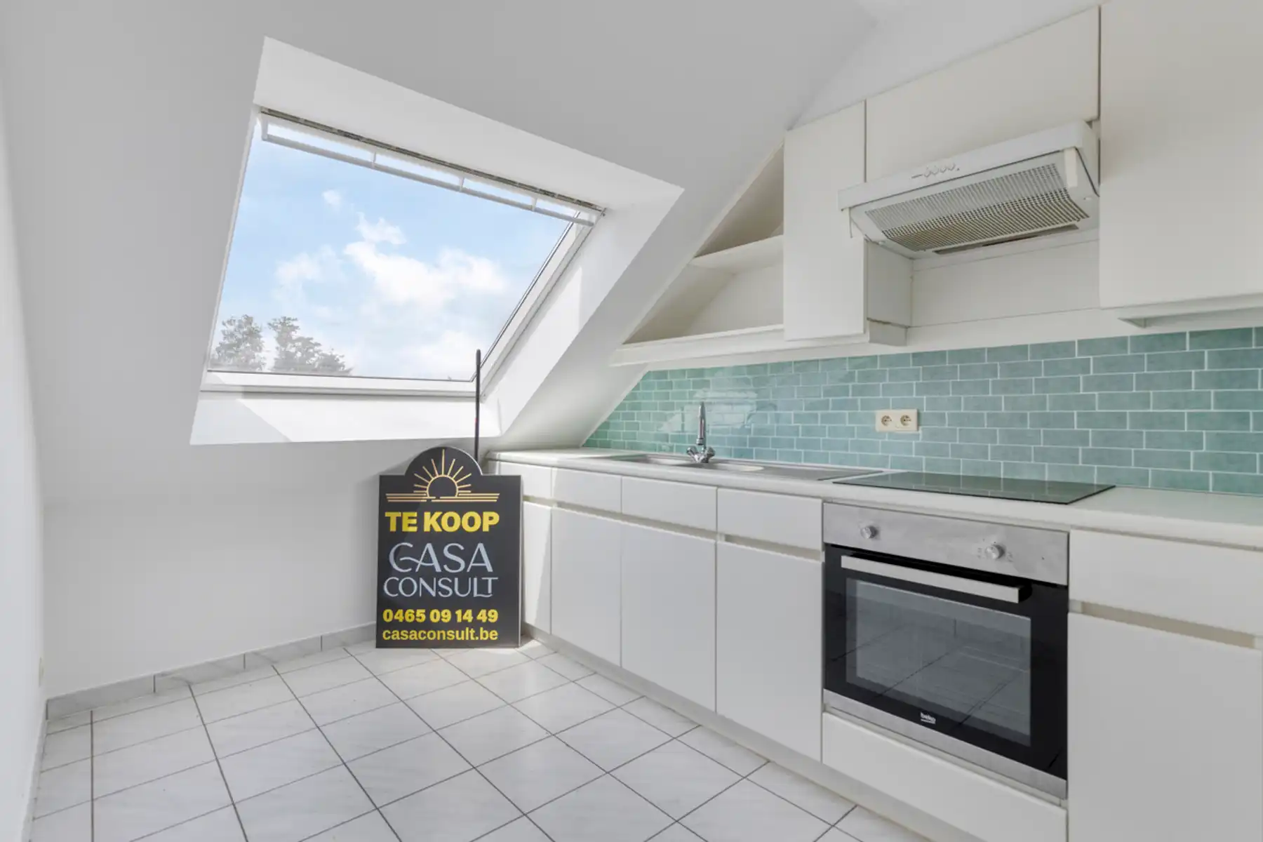 Instapklaar appartement in een groene omgeving met garage foto 5
