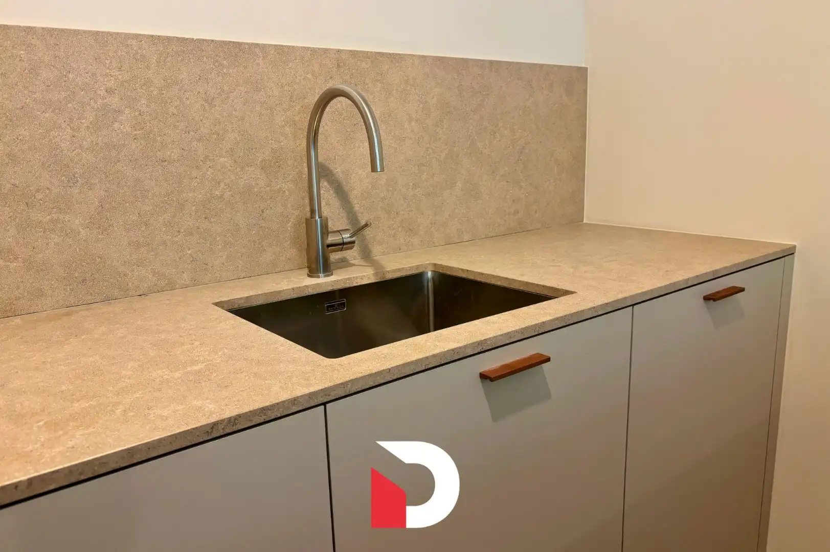 Prachtig nieuwbouwappartement met 2 slaapkamers foto 8