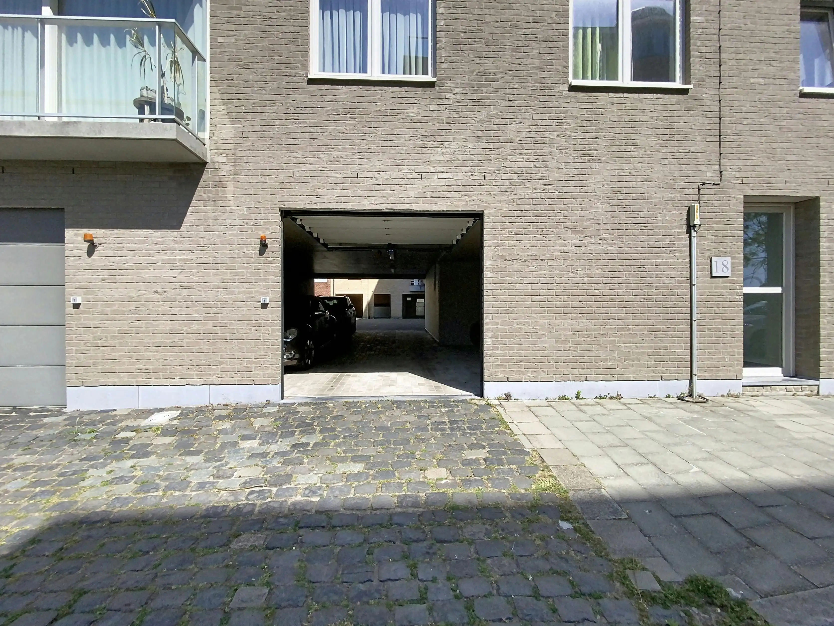 Autostaanplaats te koop in de strandwijk van Zeebrugge foto 8