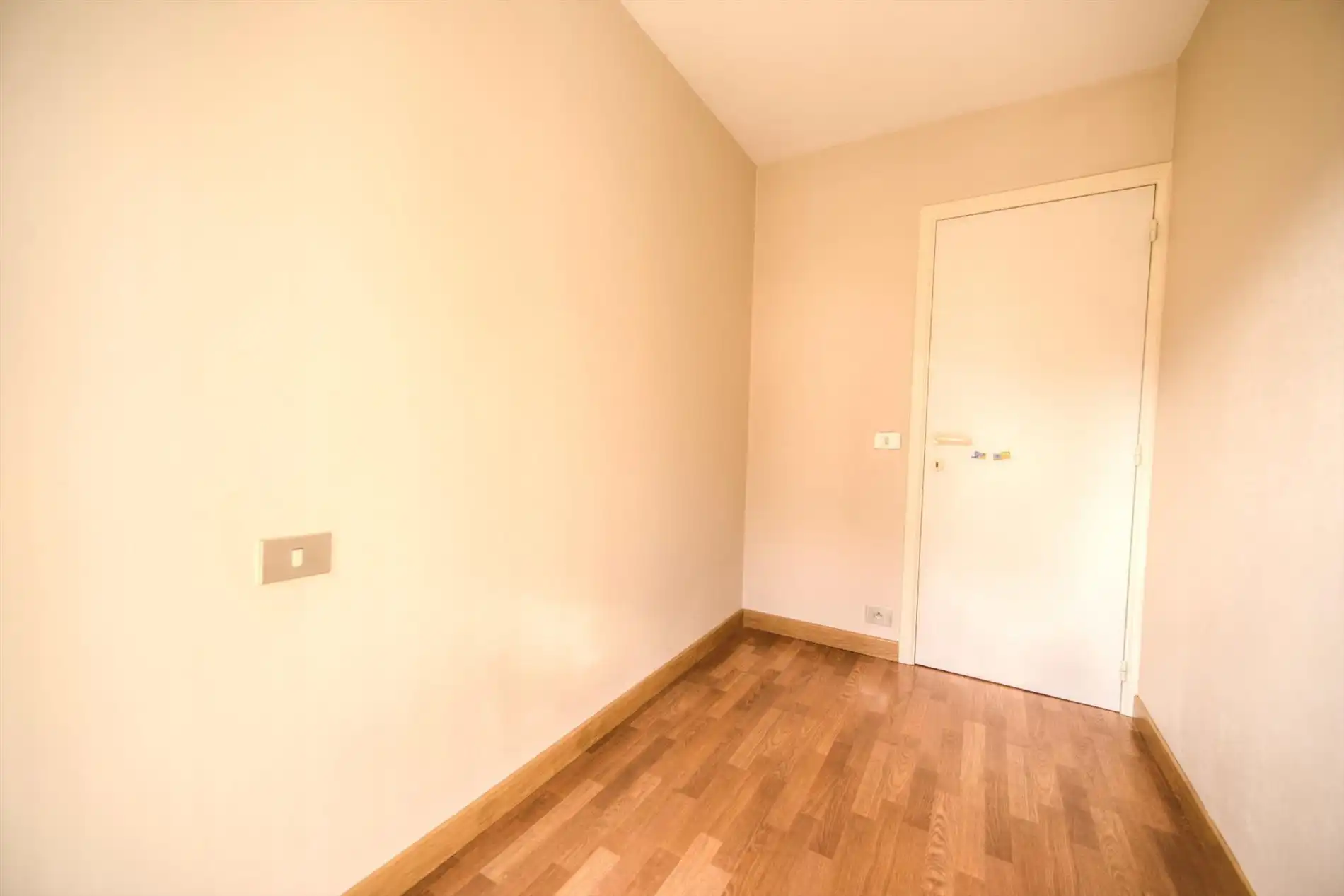 Ruim appartement  gelegen op de Kustlaan tussen het Lichttorenplein en het Driehoeksplein. foto 9