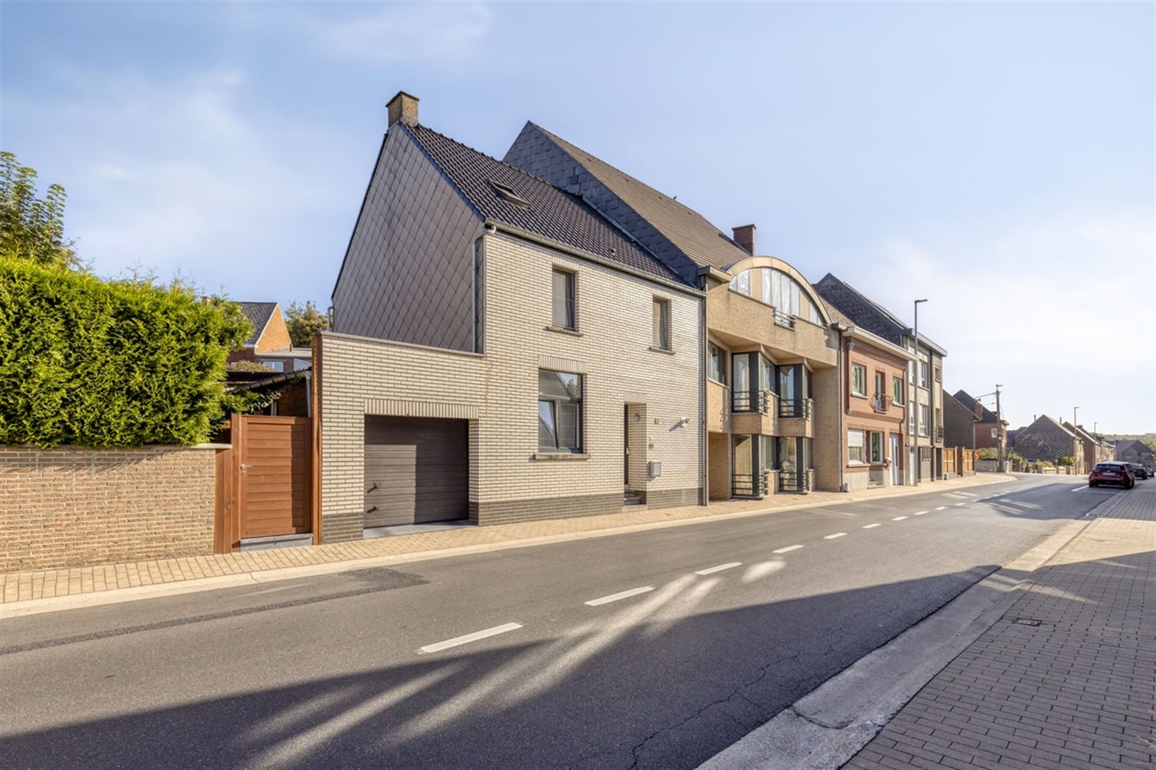 Hoofdfoto van de publicatie: Rustig gelegen woning met garage