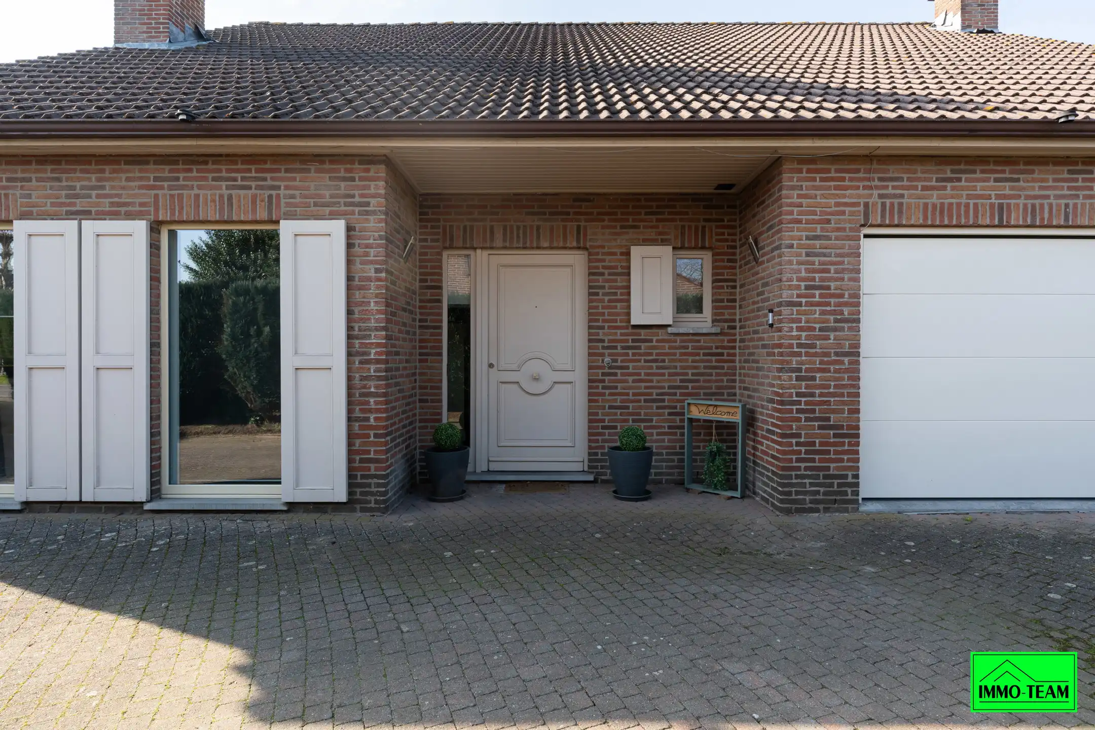 Ruime rustig gelegen woning  foto 3