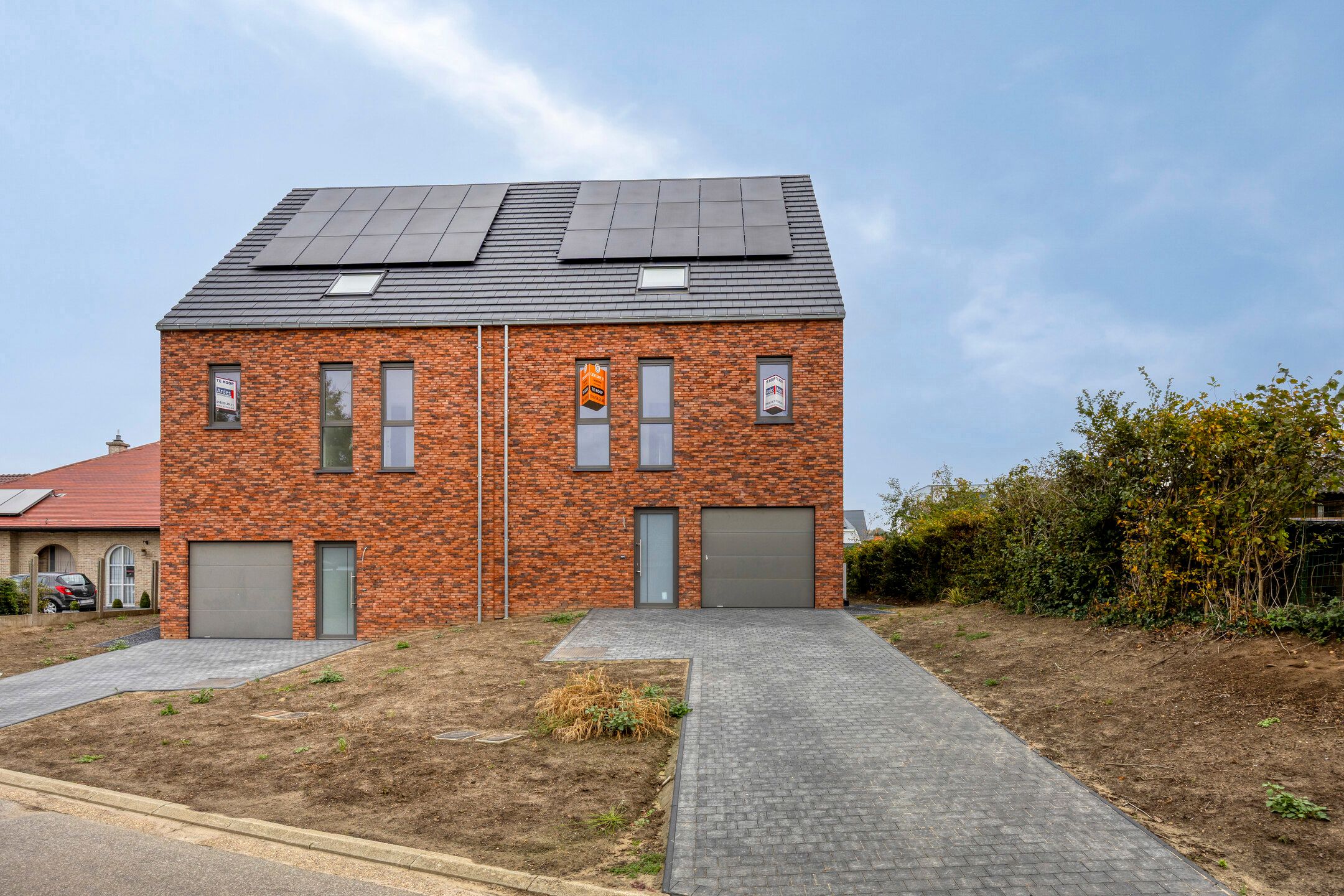 Ruime, energiezuinige gezinswoning te Linden foto {{pictureIndex}}