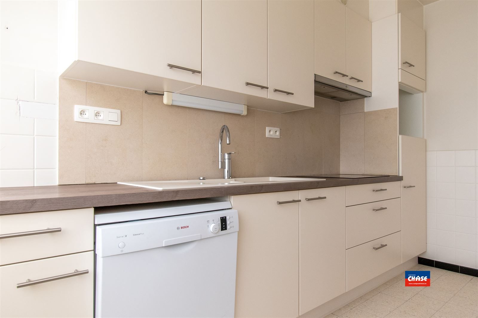 Appartement met 2 slaapkamers + terras foto 5