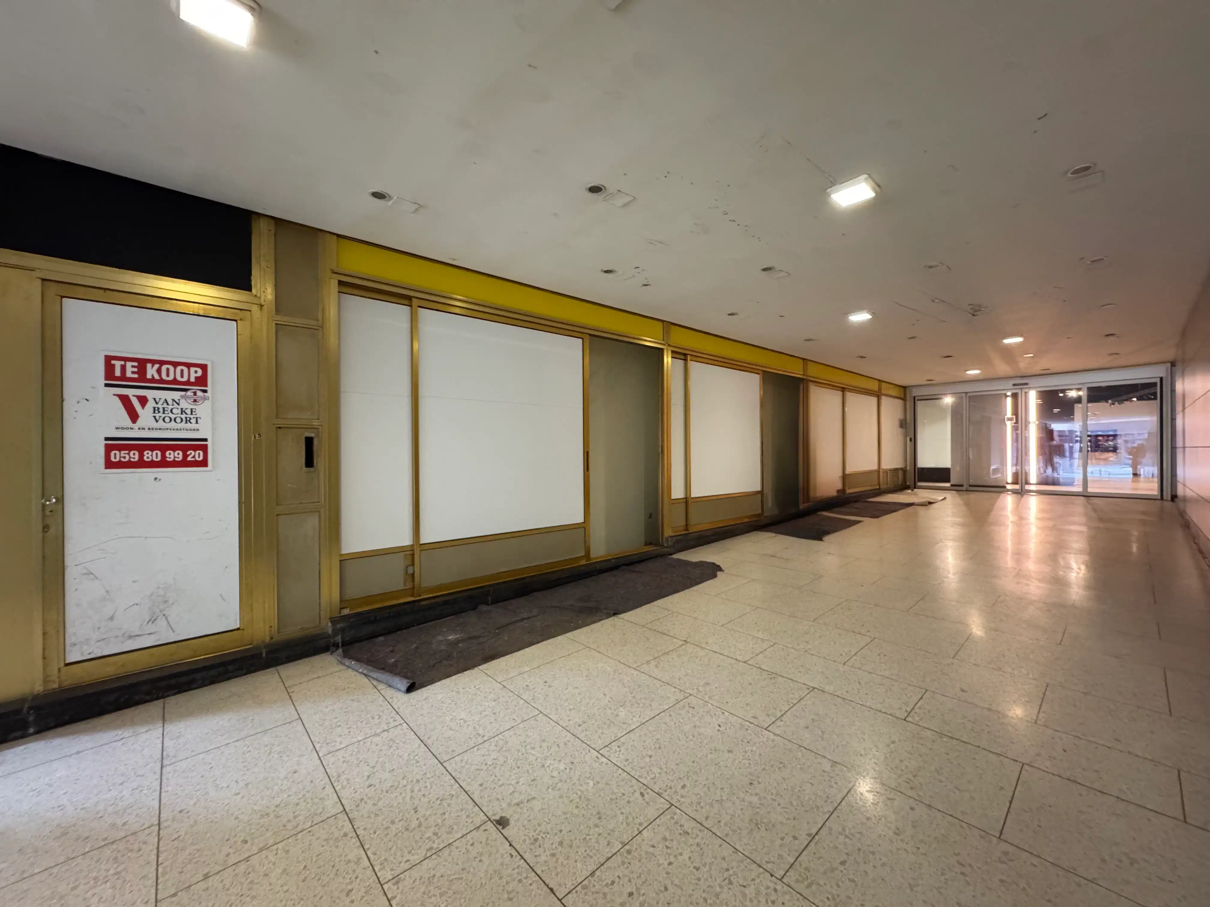 Handelsruimte 130m² - uitgaansbuurt foto 5