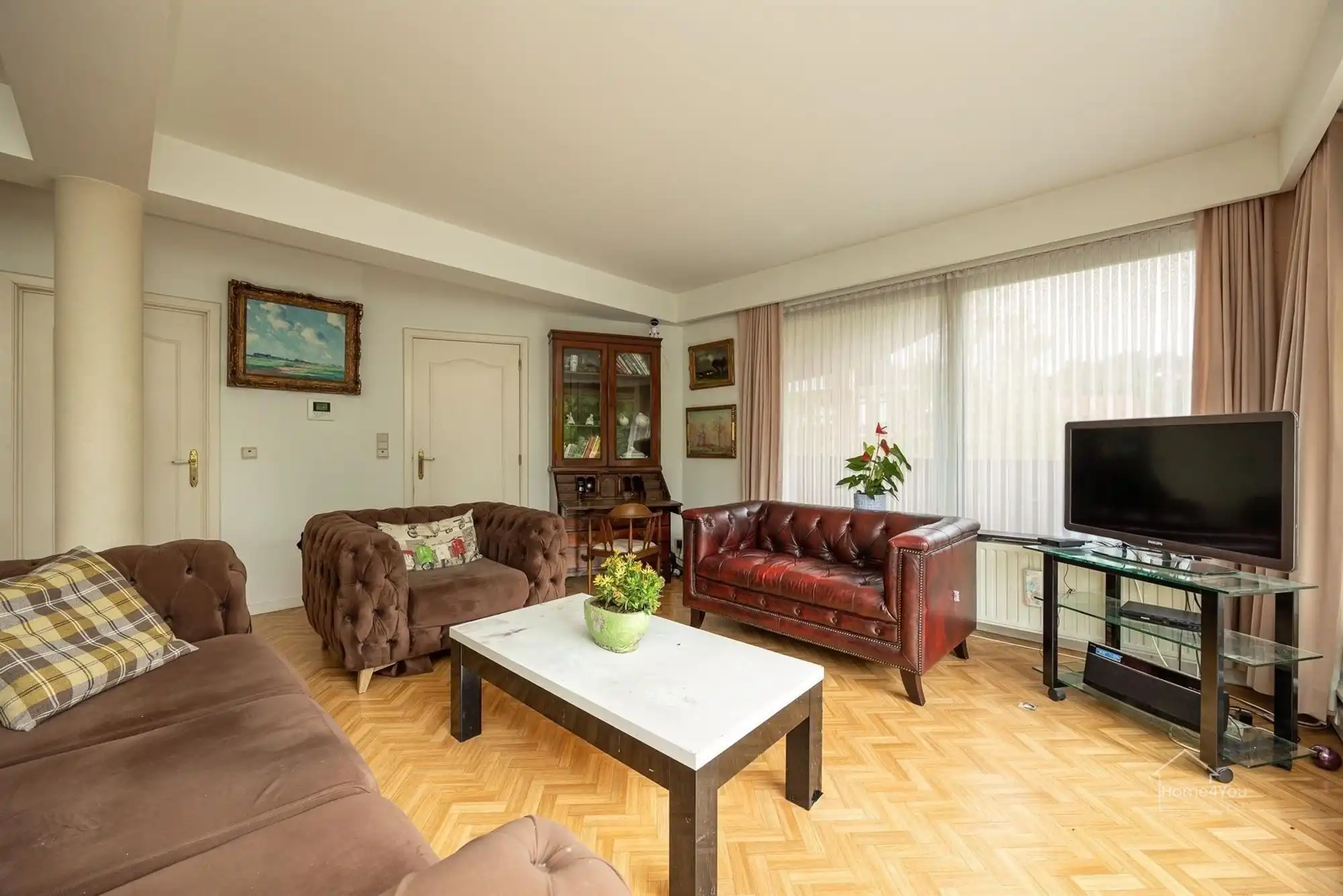 Lichtrijk hoekappartement met 2 slaapkamers en ruim terras foto 3