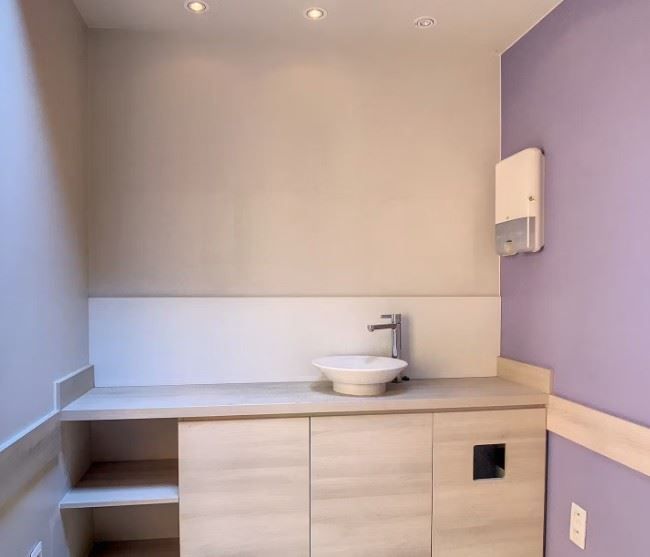 VEELZIJDIG COMMERCIEEL PAND TOPLOCATIE foto 3