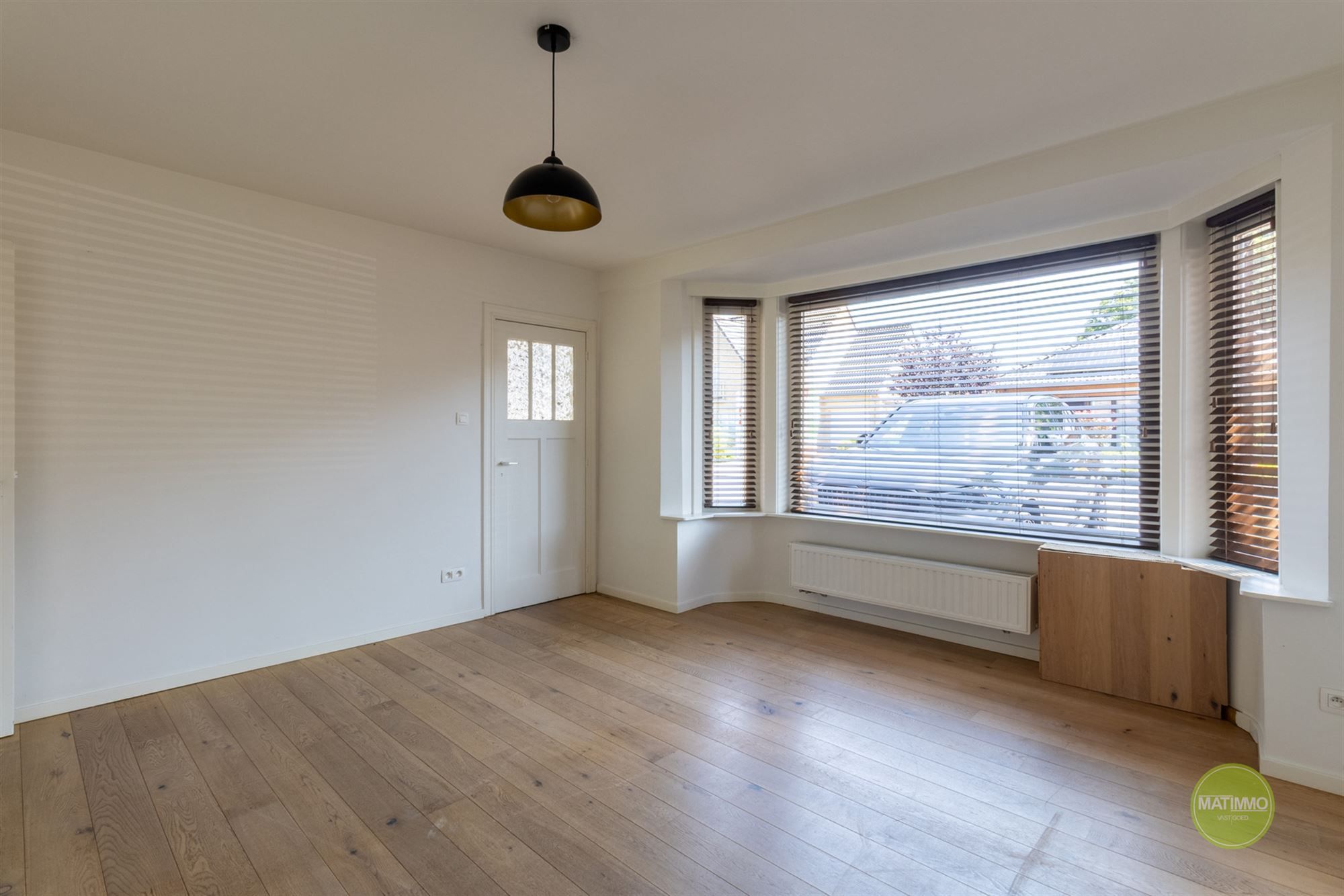 Instapklare gezinswoning met zonnige tuin in Mol-Gompel foto 4