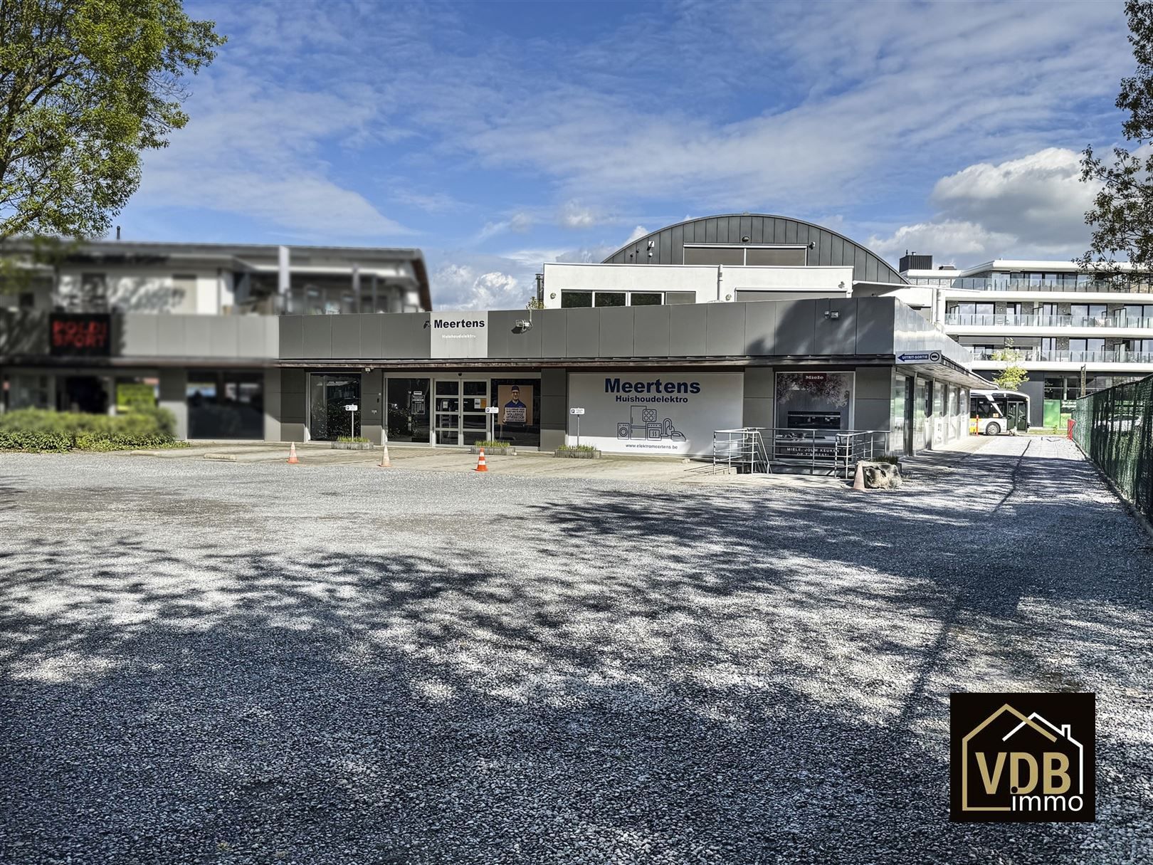 Commercieel pand op TOP locatie foto 20