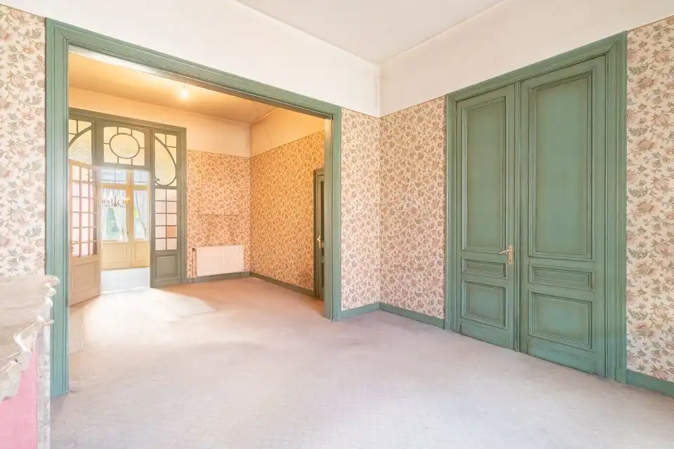 Karaktervolle herenwoning in het centrum van Wijnegem foto 5