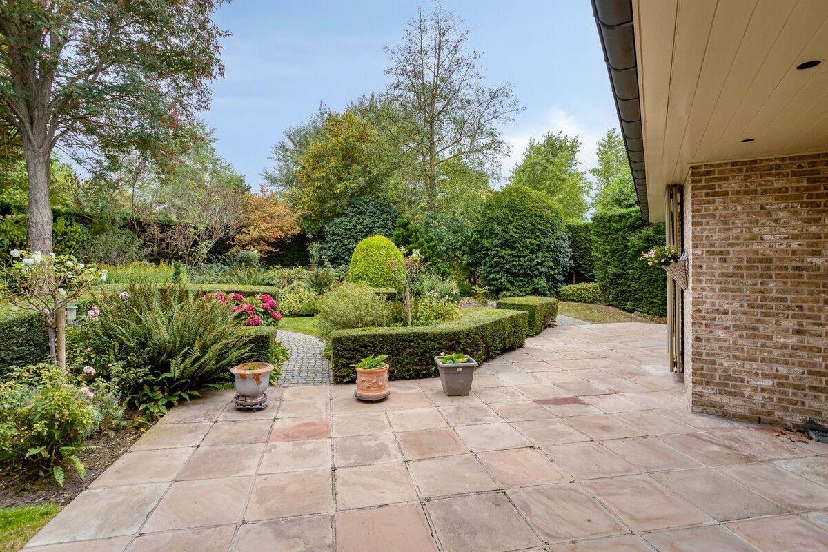 Exclusieve Spaanse villa welgelegen nabij de duinen en de zee. foto 19