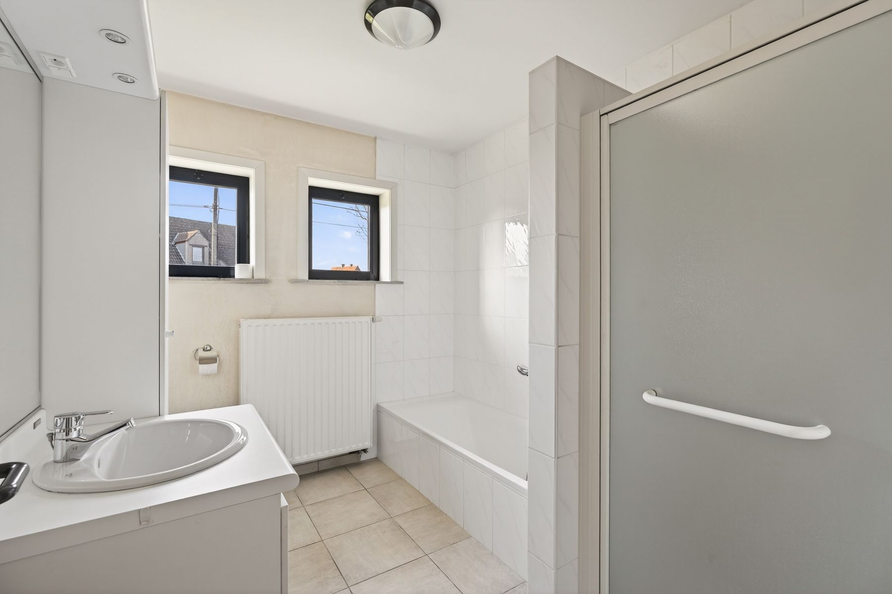 Ruime gezinswoning op een aangenaam perceel in Aalter foto 5