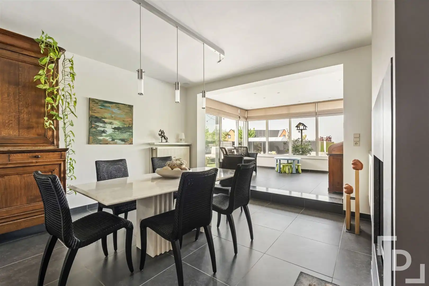 Ruime handelszaak met woonst & verhuurd appartement te koop in Poelkapelle. foto 27