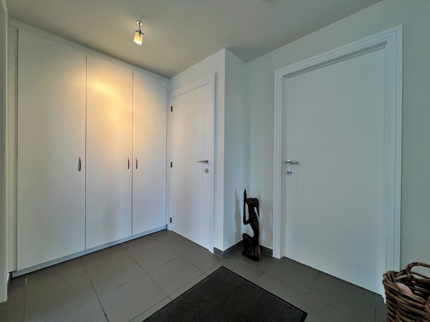 Ruim en lichtrijk 2 slaapkamer appartement te Belzele met garage foto 19